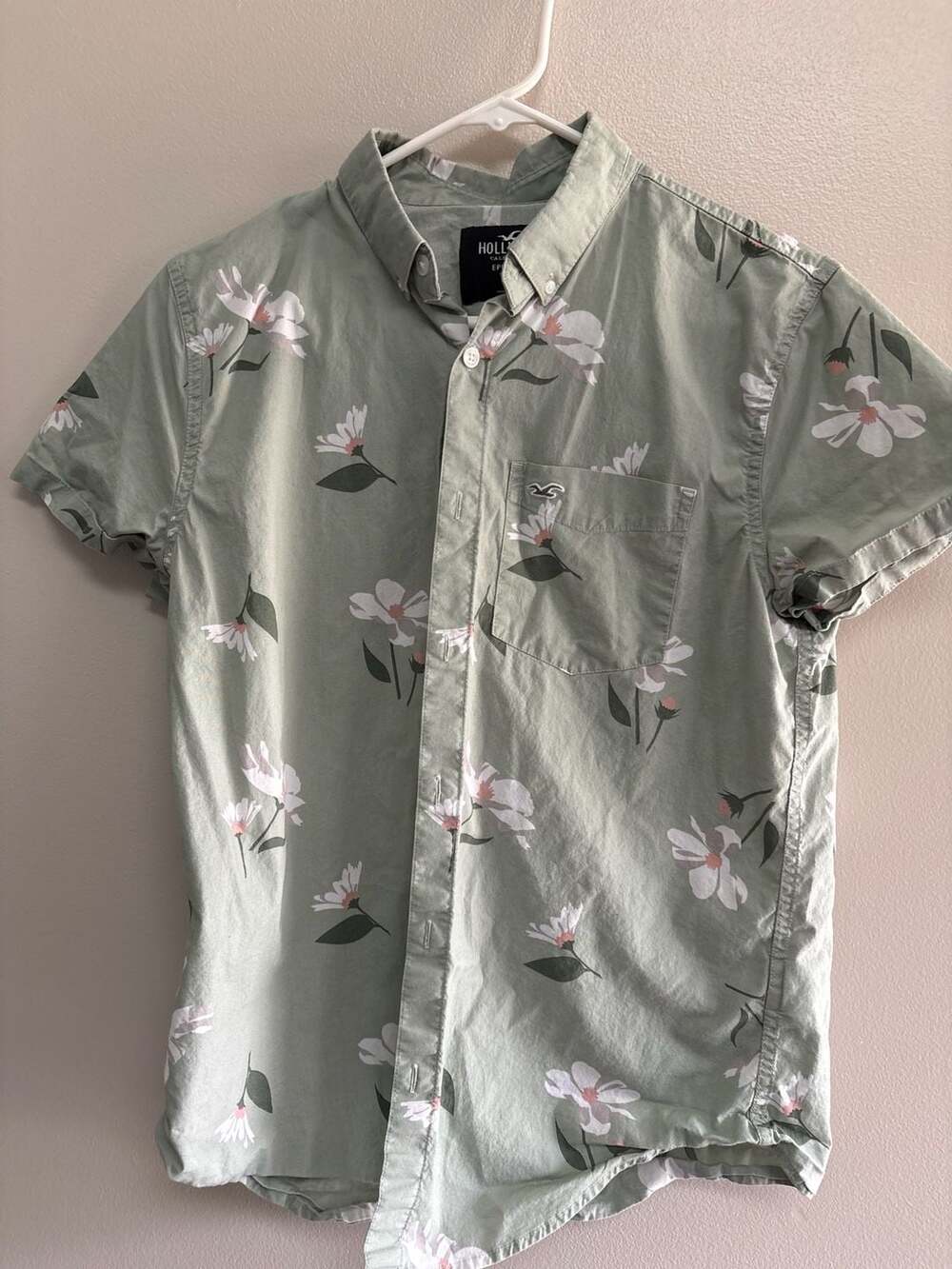 Hollister Epic Flex Stretch Floral Short-Sleeve Button-Down Shirt, Size S